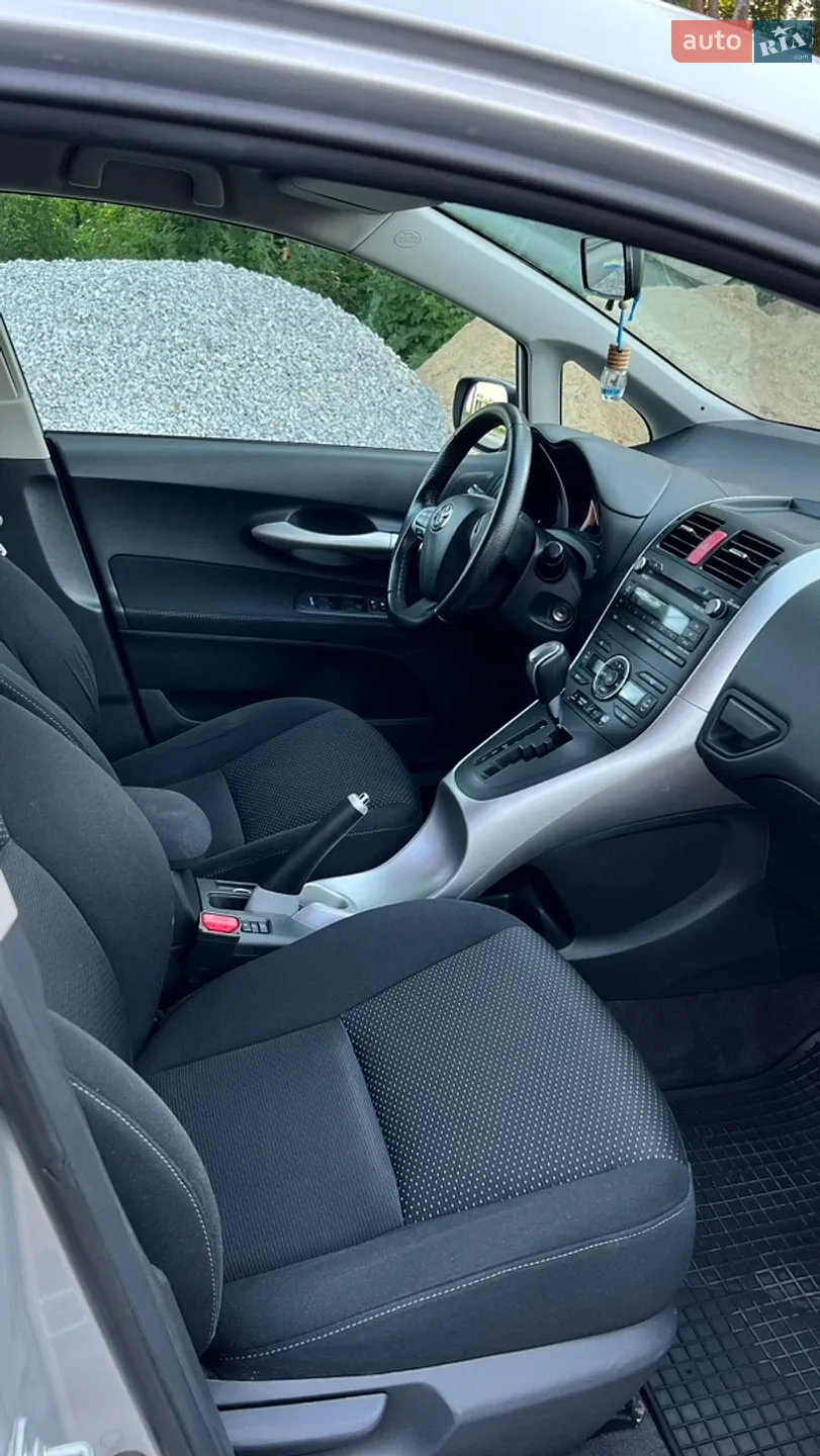2011 Toyota Auris - мініатюра 26