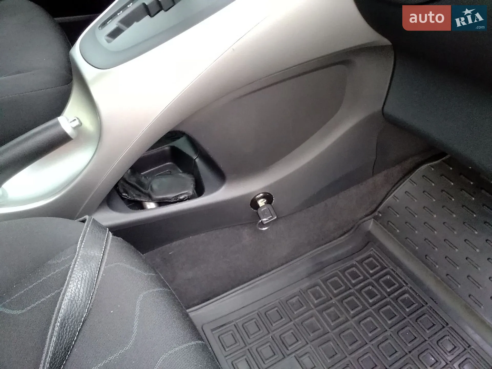 Toyota Auris 2012 VIN NMTKV58E90R099601 фото оголошення 21 з 30