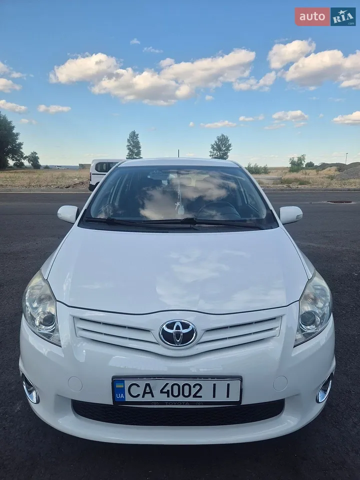 2010 Toyota Auris - мініатюра 25