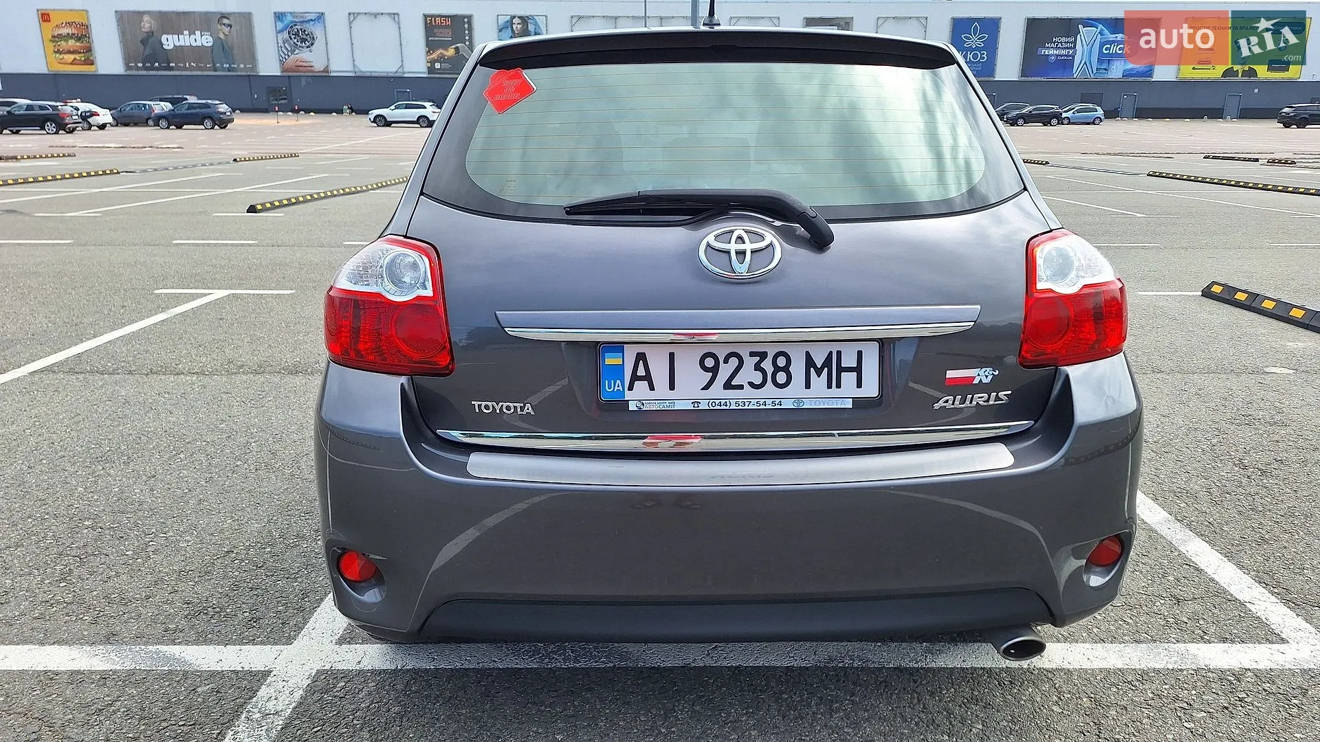 2011 Toyota Auris - мініатюра 3