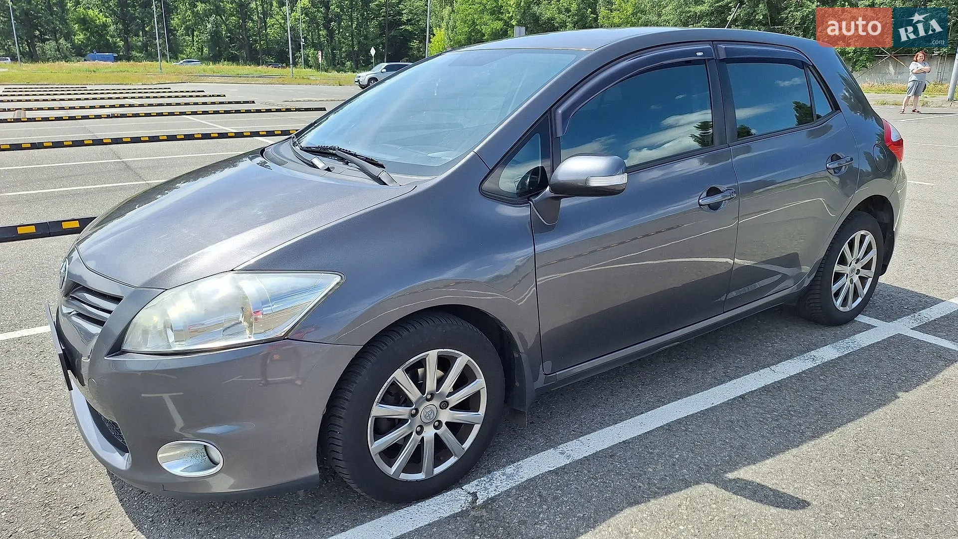 2011 Toyota Auris - мініатюра 11