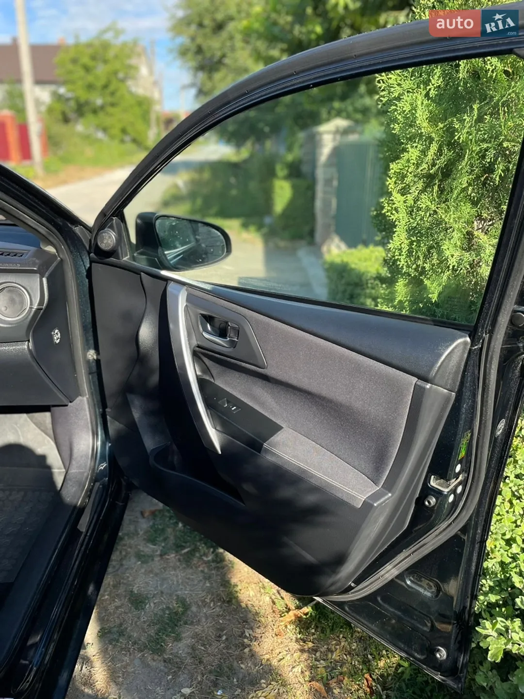 2014 Toyota Auris - мініатюра 19