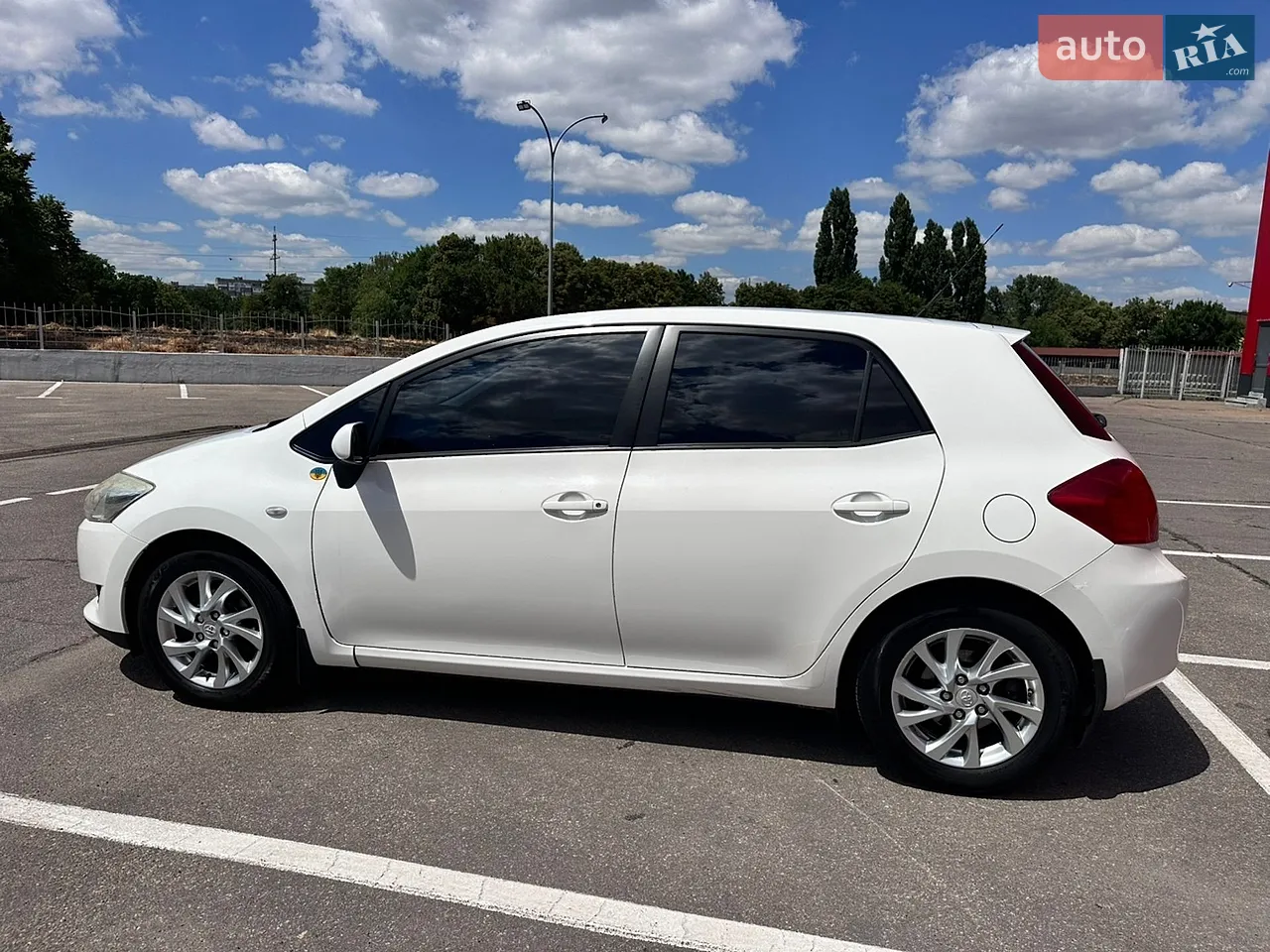 2010 Toyota Auris - мініатюра 24