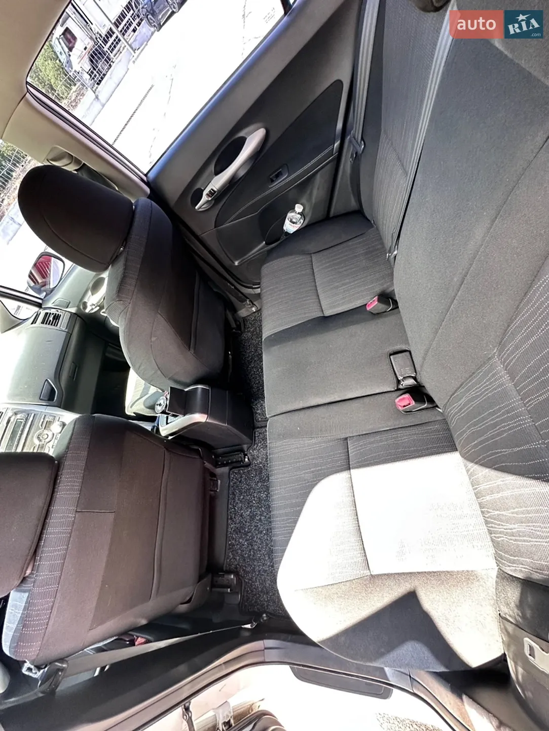 2010 Toyota Auris - мініатюра 20