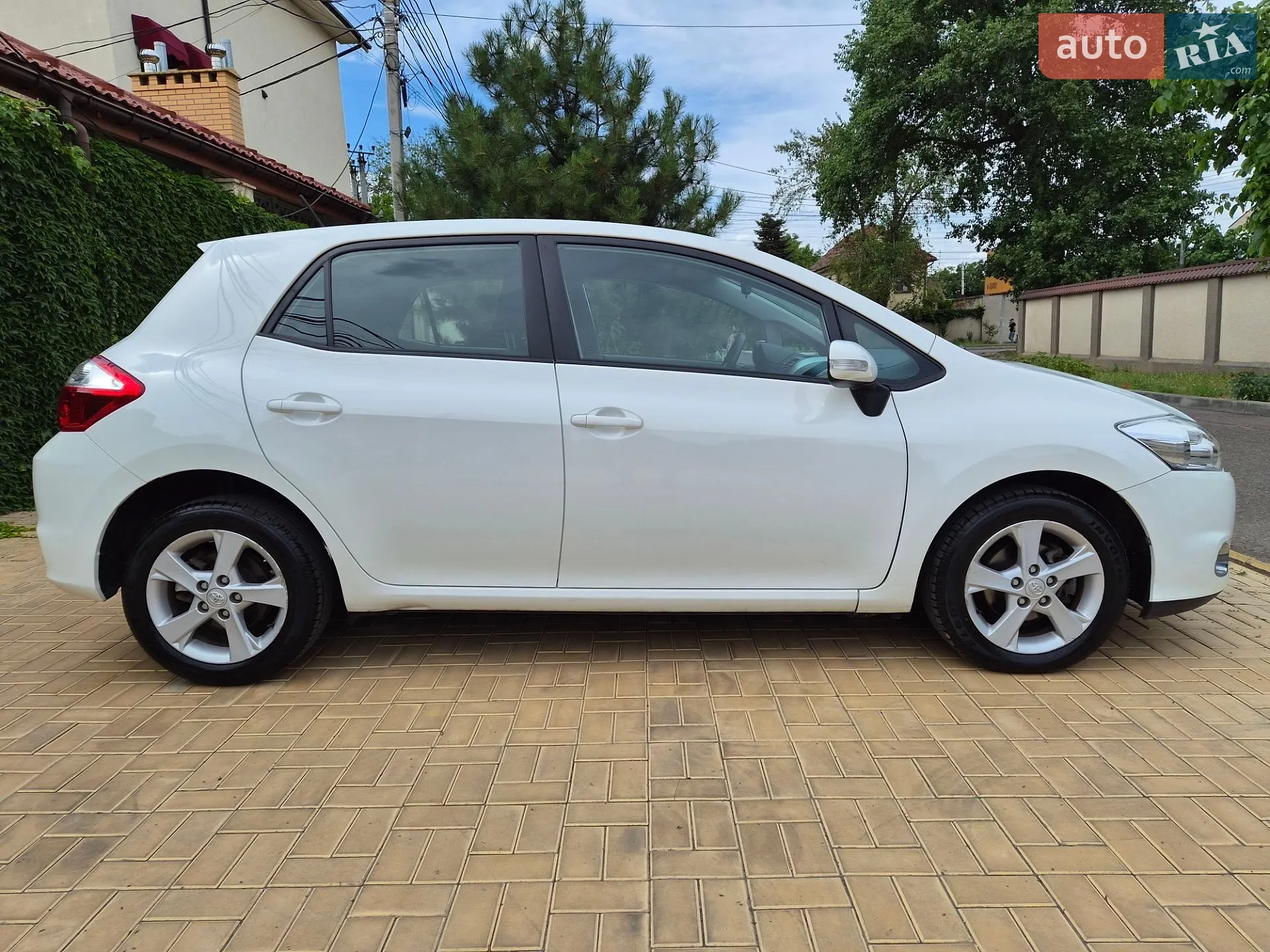 2012 Toyota Auris - мініатюра 12