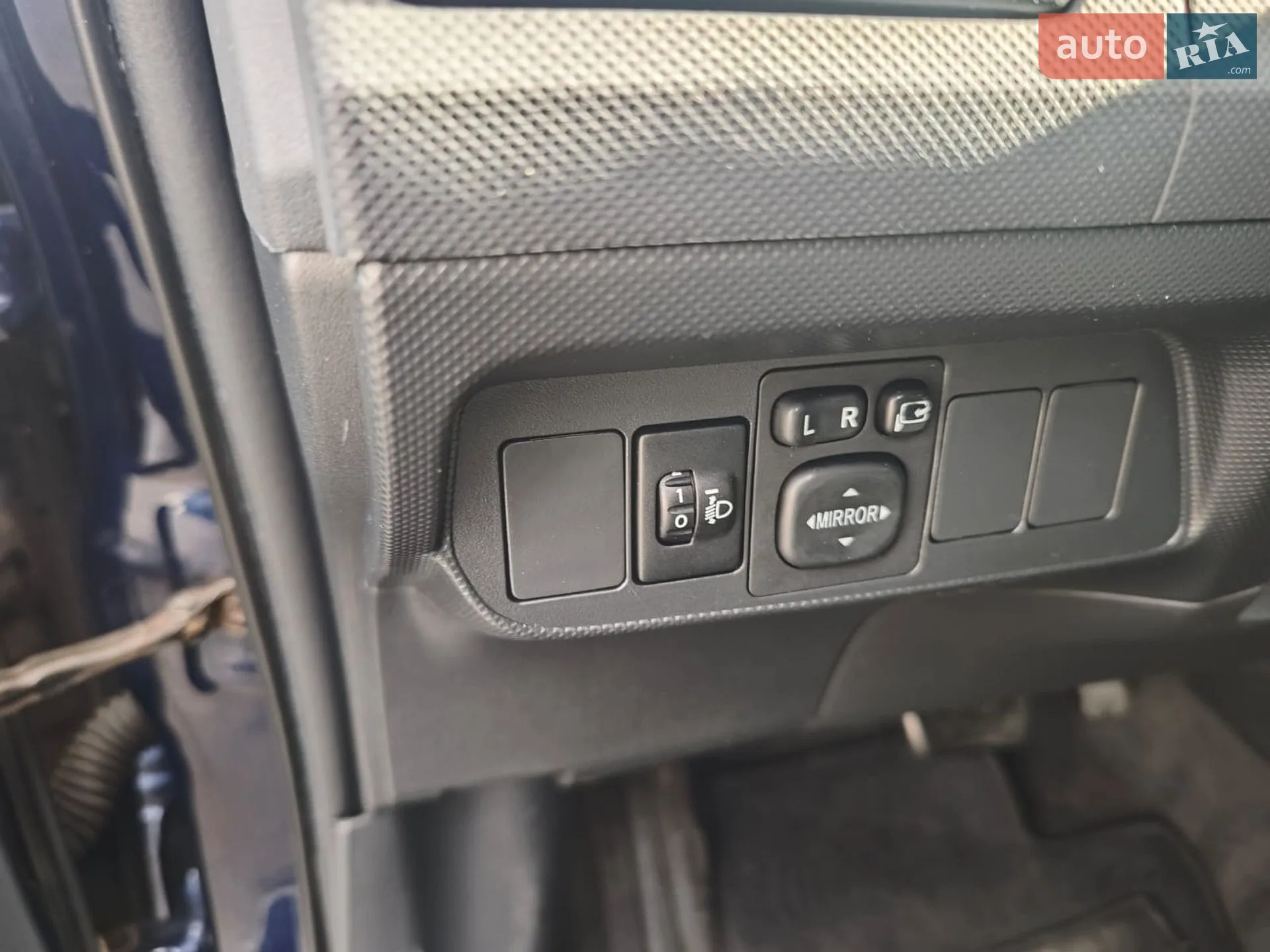 2011 Toyota Auris - мініатюра 7