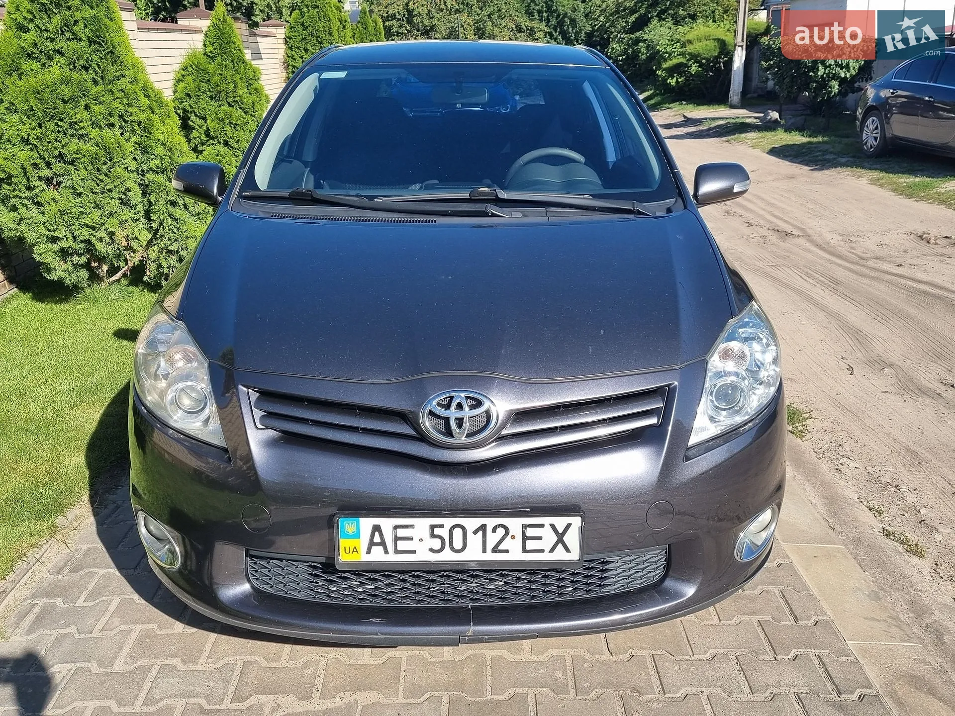 2012 Toyota Auris - фото 1