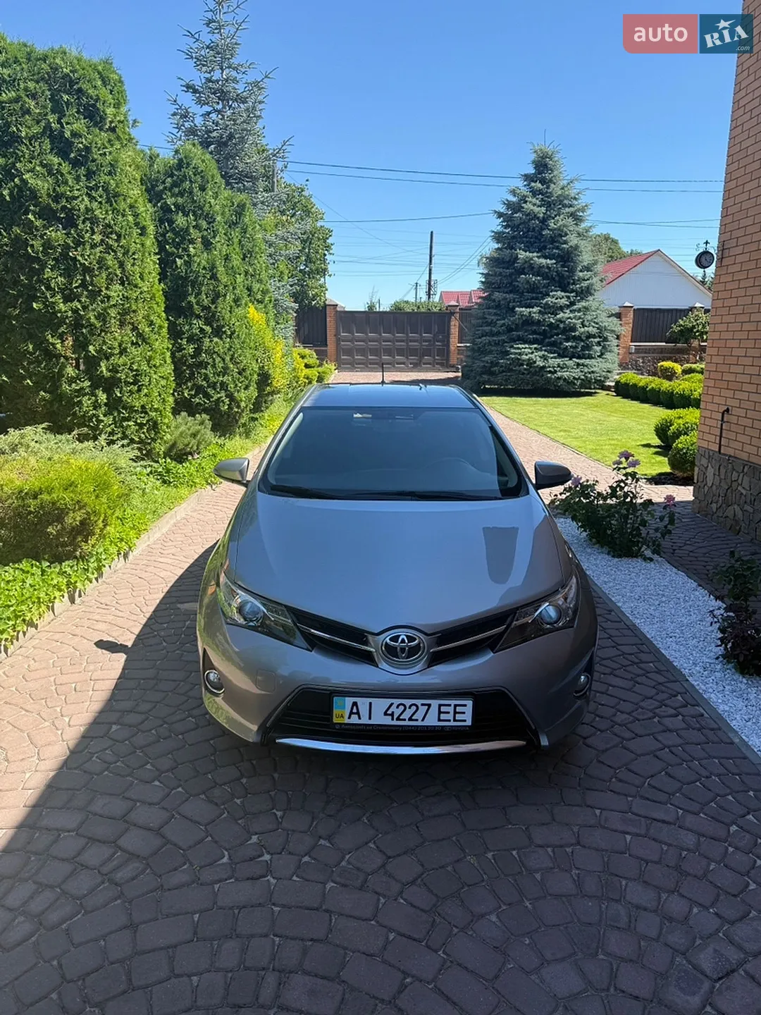 2012 Toyota Auris - мініатюра 3
