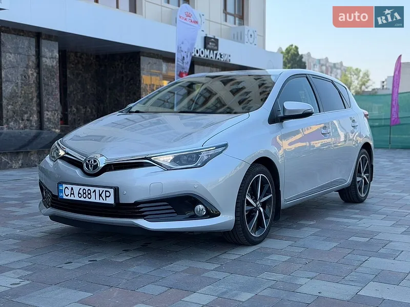 Toyota Auris 2017
