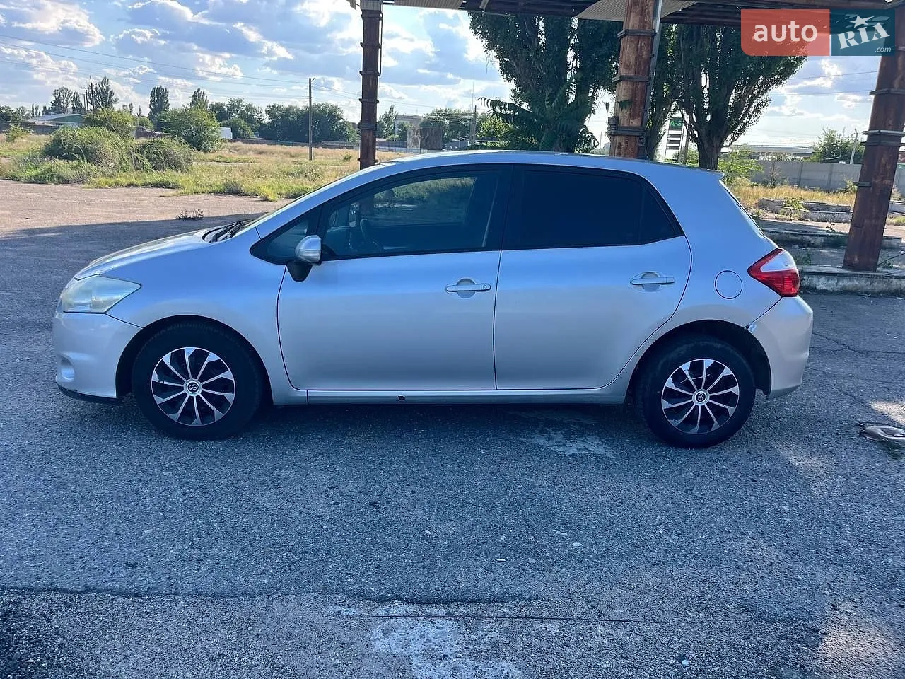 2011 Toyota Auris - мініатюра 7