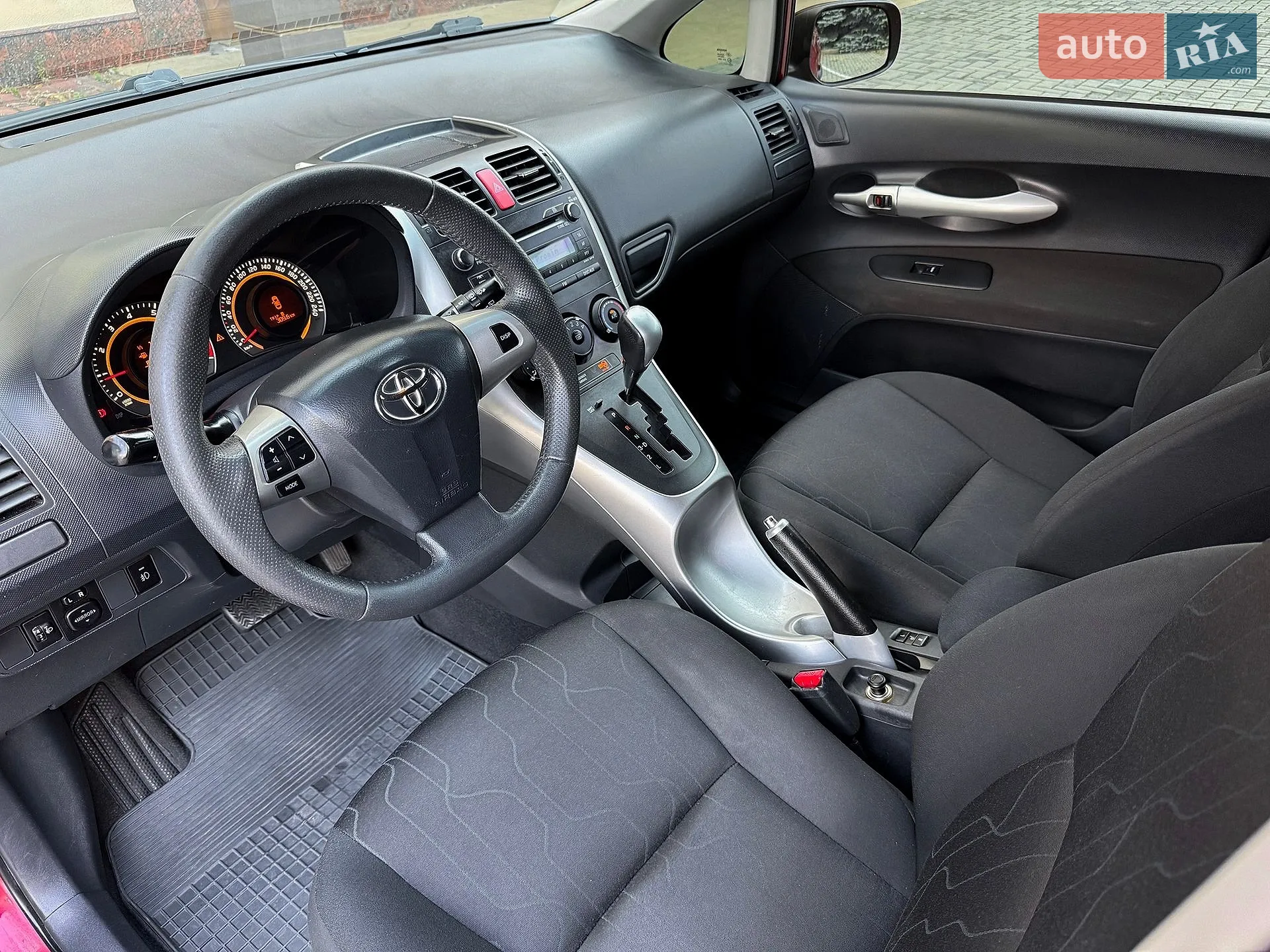 2011 Toyota Auris - мініатюра 52