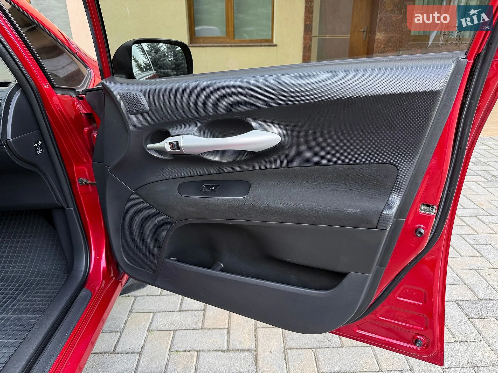 2011 Toyota Auris - мініатюра 78