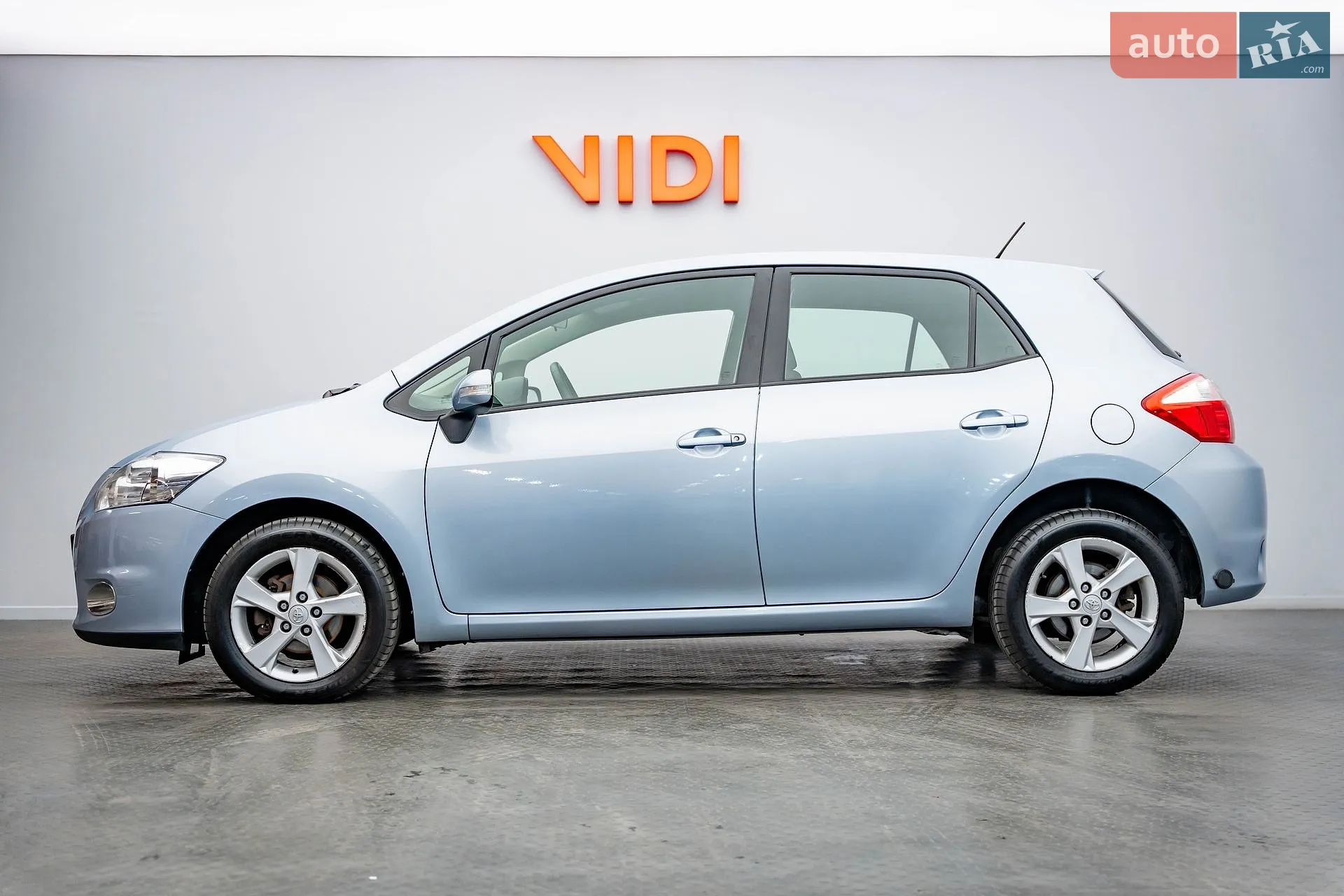 2012 Toyota Auris - мініатюра 3
