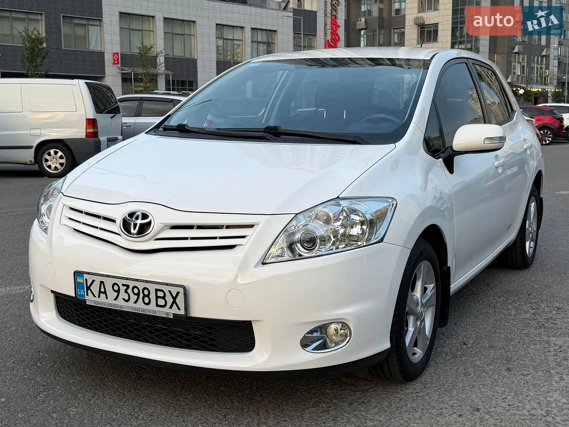 2012 Toyota Auris - мініатюра 4