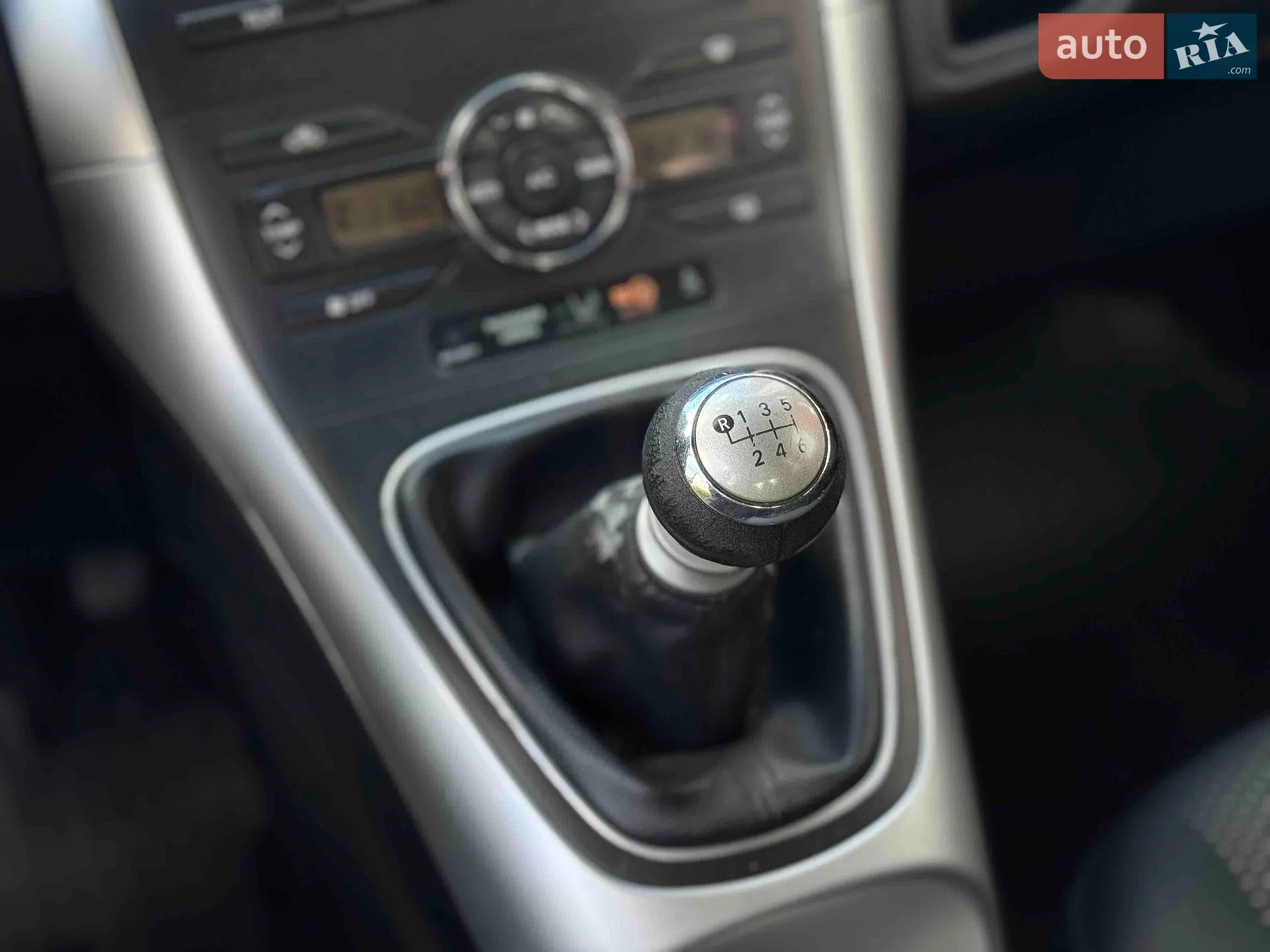 2012 Toyota Auris - мініатюра 17