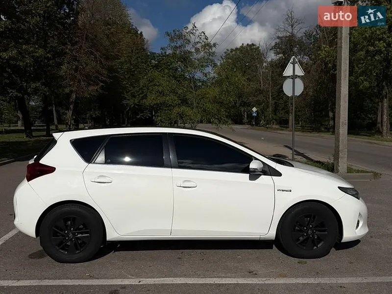 Toyota Auris