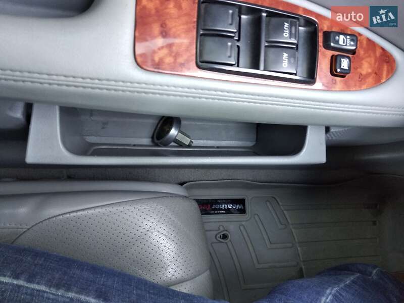 Седан Toyota Avalon 2007 в Черкассах