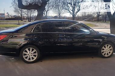 Седан Toyota Avalon 2007 в 