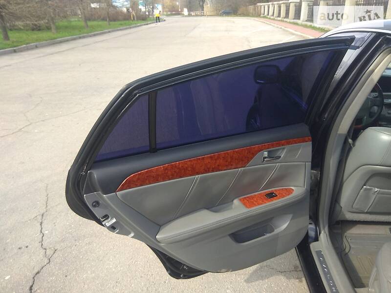 Седан Toyota Avalon 2006 в Умани
