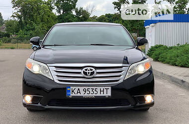 Седан Toyota Avalon 2012 в Дніпрі