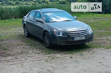 Седан Toyota Avalon 2007 в Львове