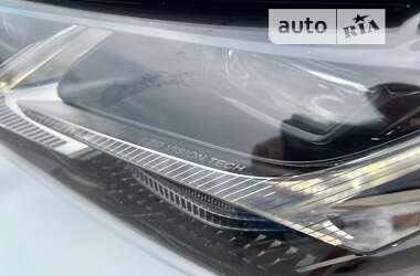 Седан Toyota Avalon 2021 в 
