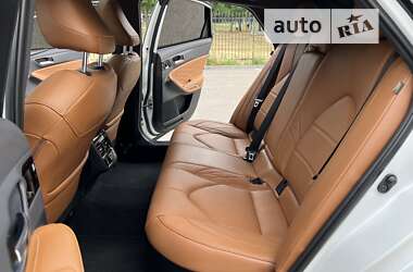 Седан Toyota Avalon 2021 в 