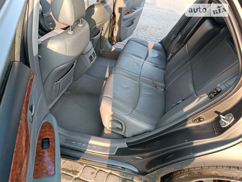 Седан Toyota Avalon 2007 в Львове