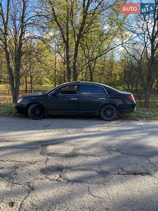 Седан Toyota Avalon 2008 в Запоріжжі