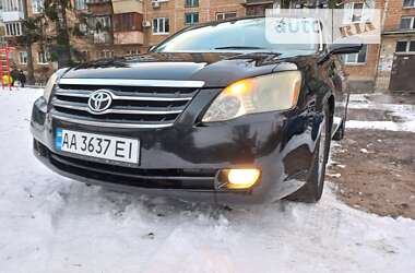 Седан Toyota Avalon 2006 в Киеве