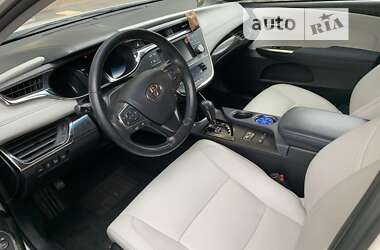 Седан Toyota Avalon 2013 в Одесі