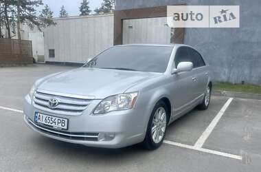 Седан Toyota Avalon 2006 в Києві