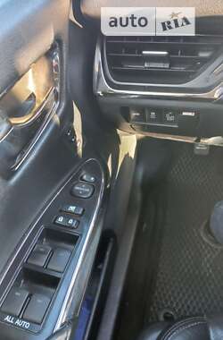 Седан Toyota Avalon 2015 в 