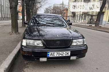 Седан Toyota Avalon 1995 в Пирятине