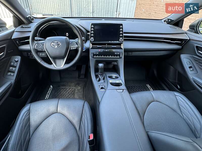 Седан Toyota Avalon 2020 в Одесі