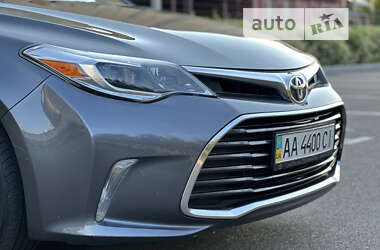 Седан Toyota Avalon 2016 в Києві