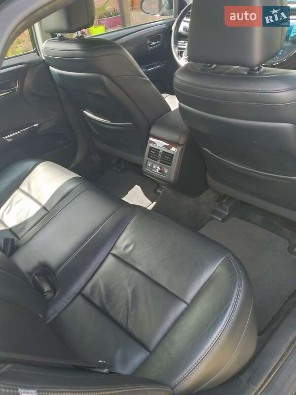 Седан Toyota Avalon 2013 в Києві