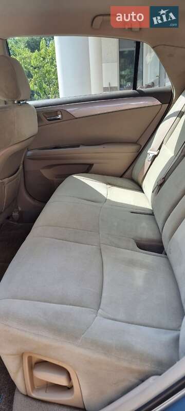 Седан Toyota Avalon 2005 в Полтаві