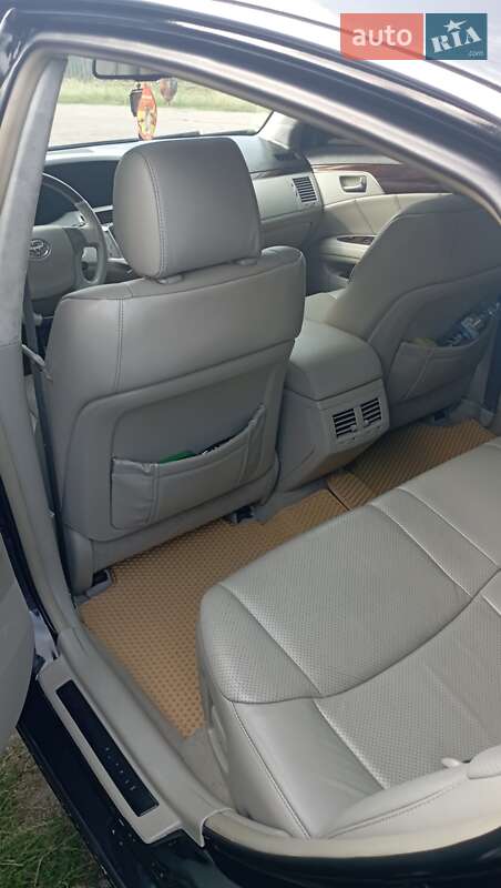 Седан Toyota Avalon 2007 в Куликівці
