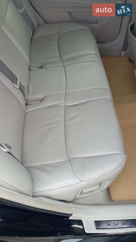 Седан Toyota Avalon 2007 в Куликівці