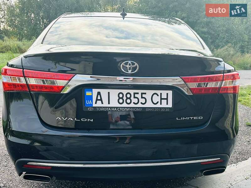 Седан Toyota Avalon 2014 в Киеве
