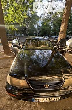 Седан Toyota Avalon 1995 в Одессе