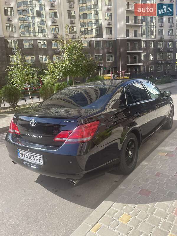 Седан Toyota Avalon 2006 в Одесі