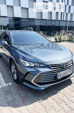 Седан Toyota Avalon 2020 в Одессе