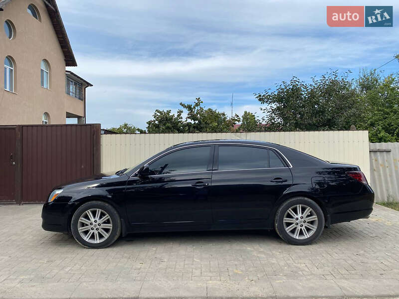 Toyota Avalon 2006