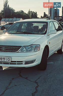 Седан Toyota Avalon 2002 в 