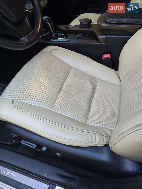 Седан Toyota Avalon 2013 в Днепре
