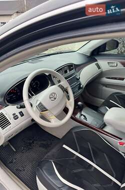 Седан Toyota Avalon 2011 в 