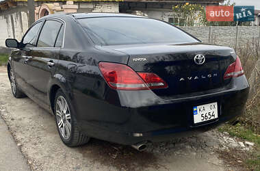 Седан Toyota Avalon 2008 в Киеве