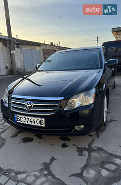 Седан Toyota Avalon 2005 в Львове